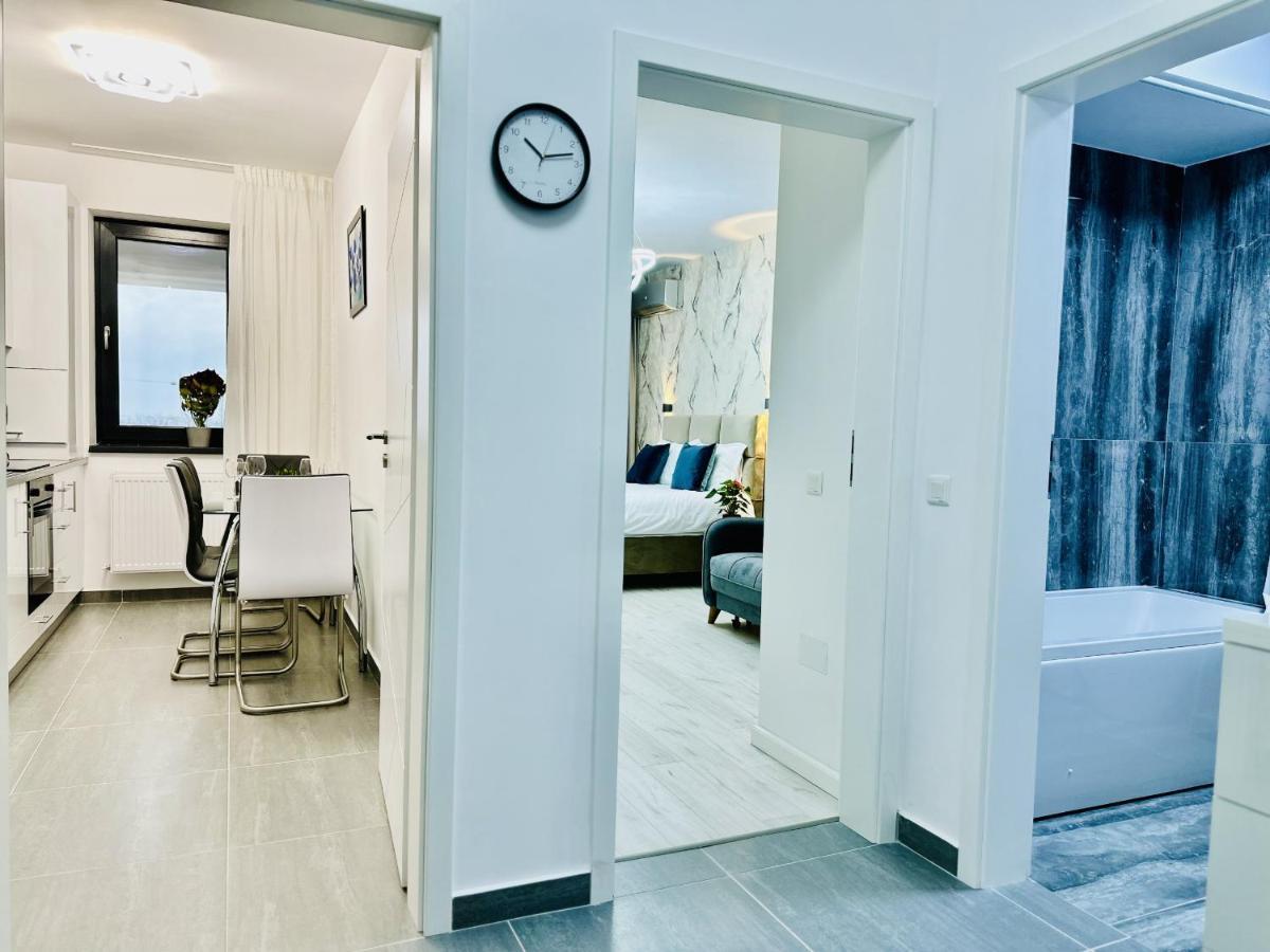 Apartamento Rentforcomfort Sky Garden Studio Bucarest Exterior foto